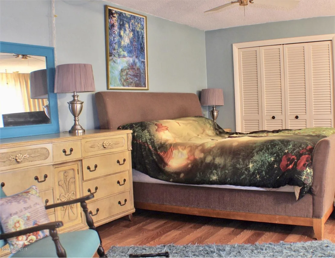 Photo of 355 N Gray Road