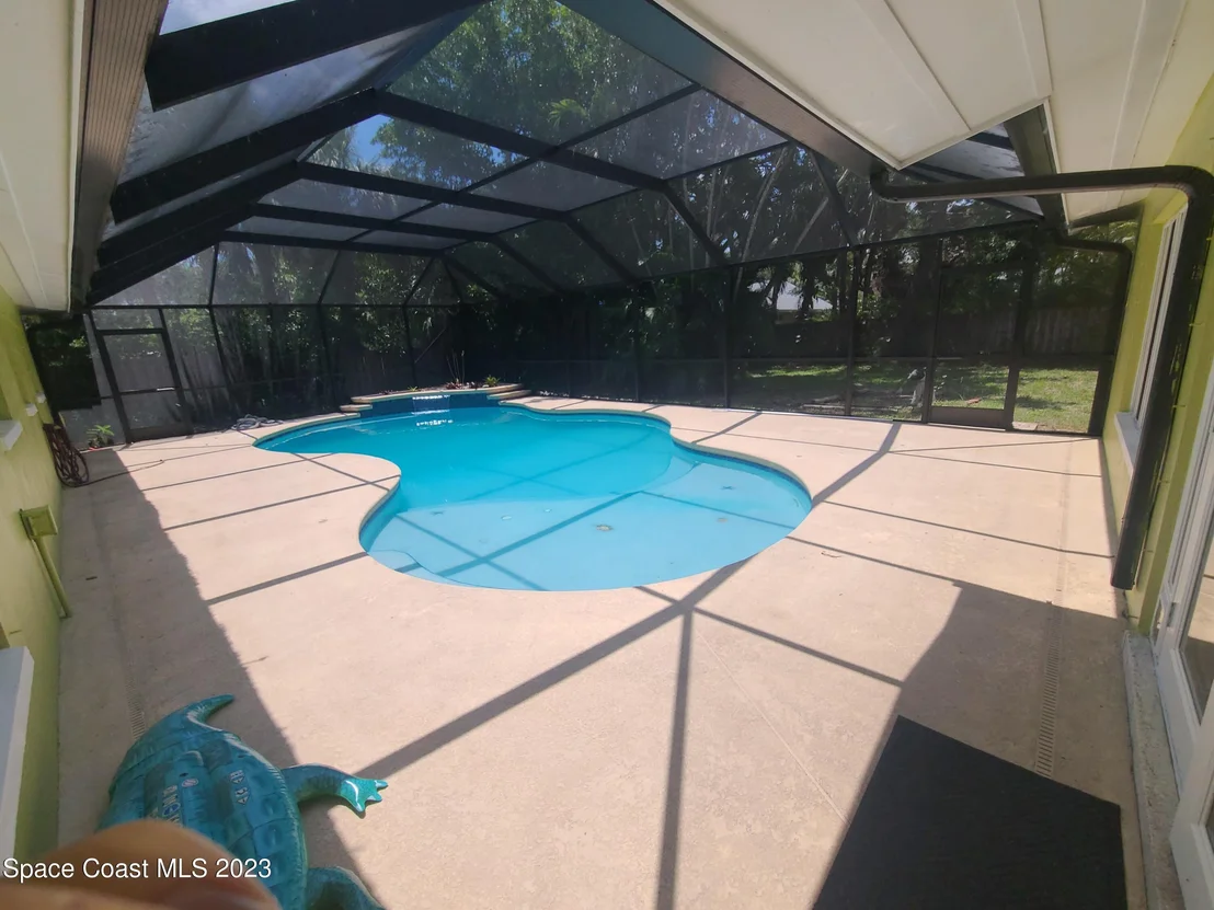 Photo of 527 Avenue B