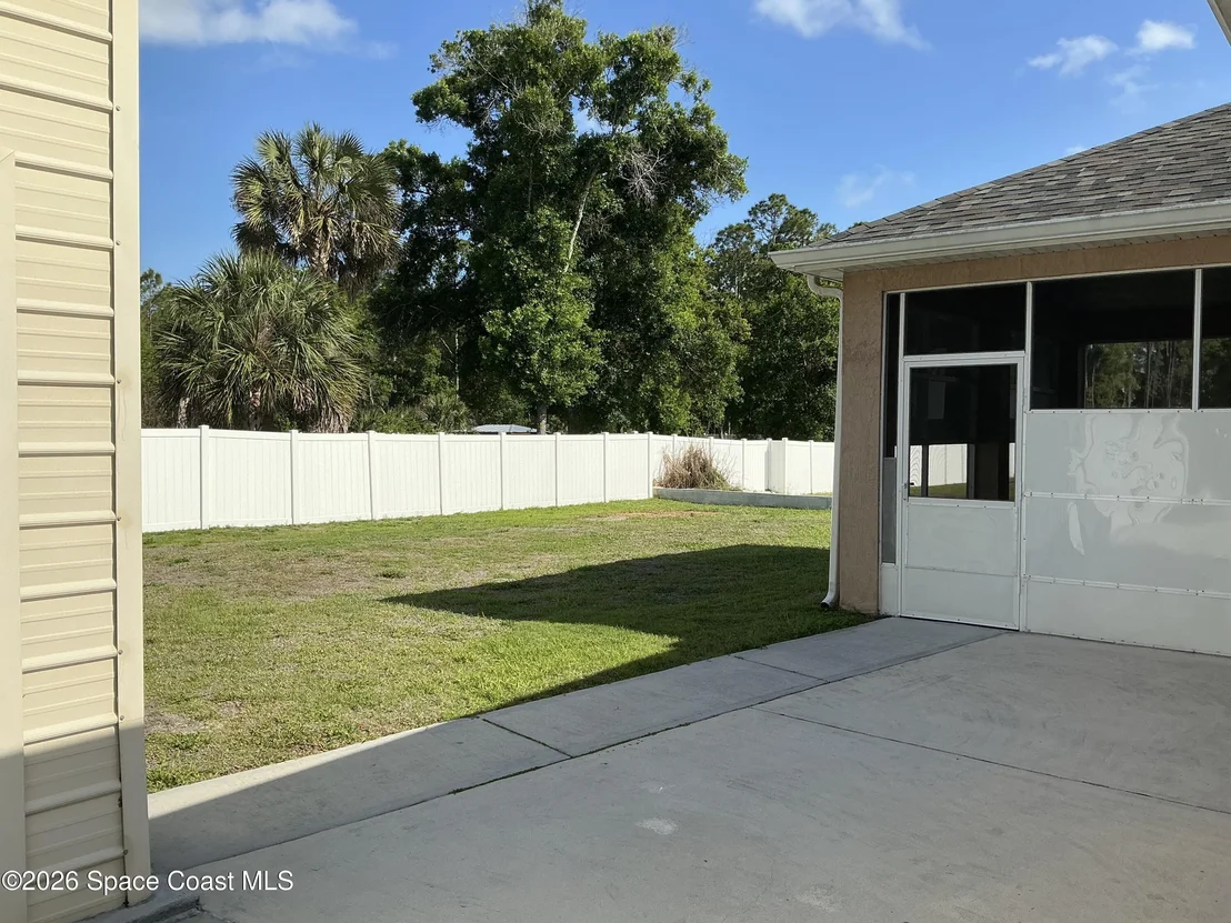 Photo of 416 La Veta Drive