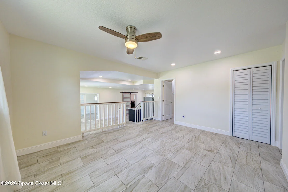 Photo of 452 Alice Drive