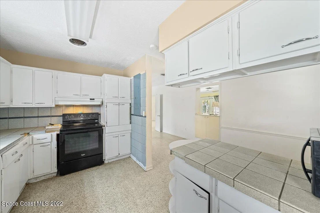 Photo of 1266 Bianca Drive NE