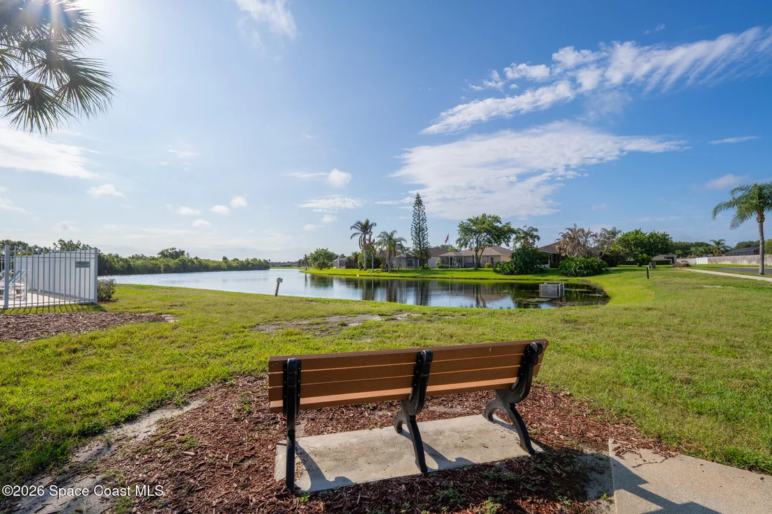 Photo of 2527 Deercroft Drive