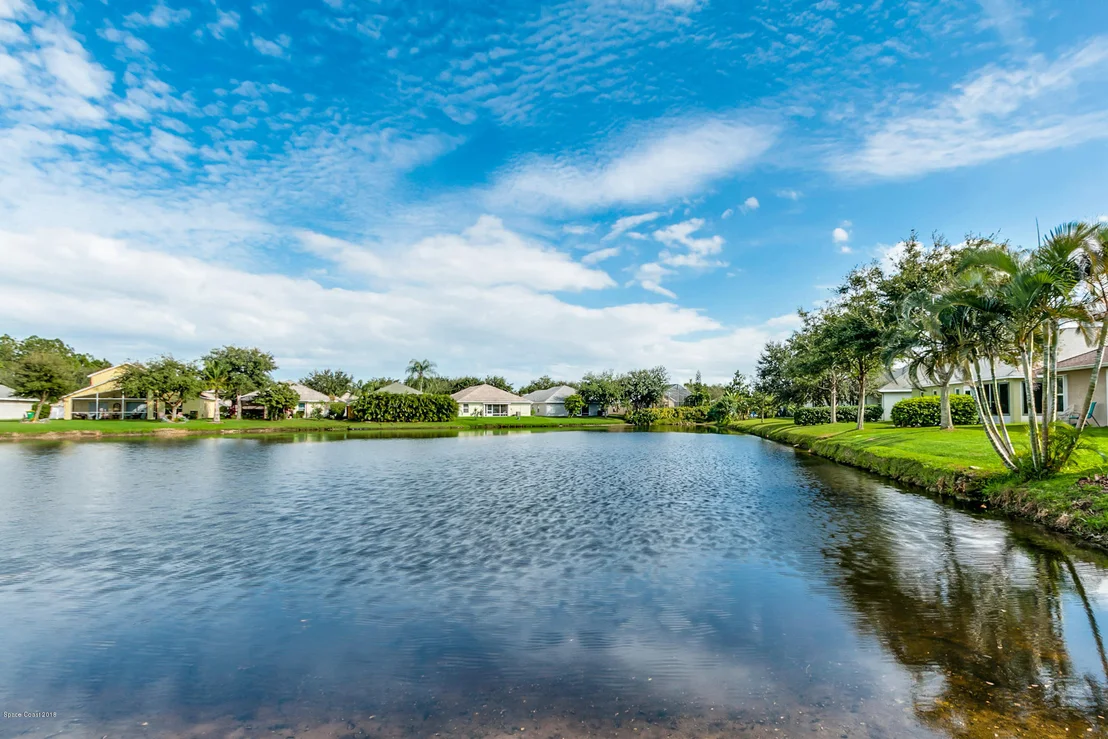 Photo of 2480 Stratford Pointe Drive