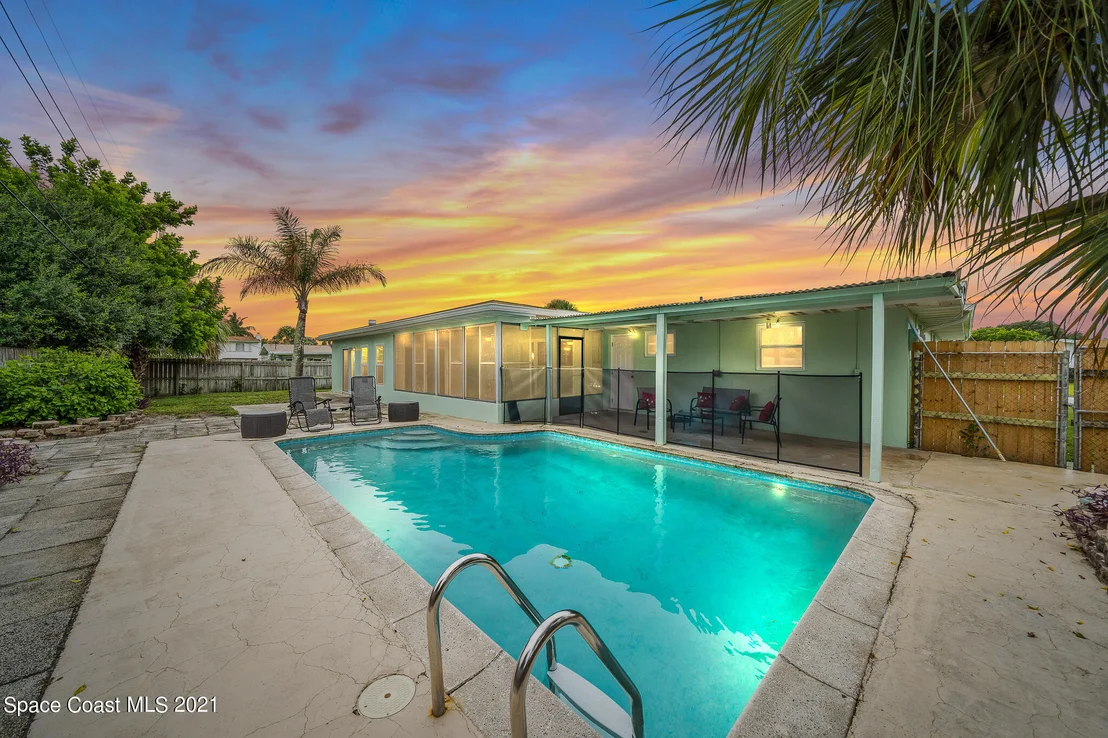 Photo of 1255 Seminole Drive