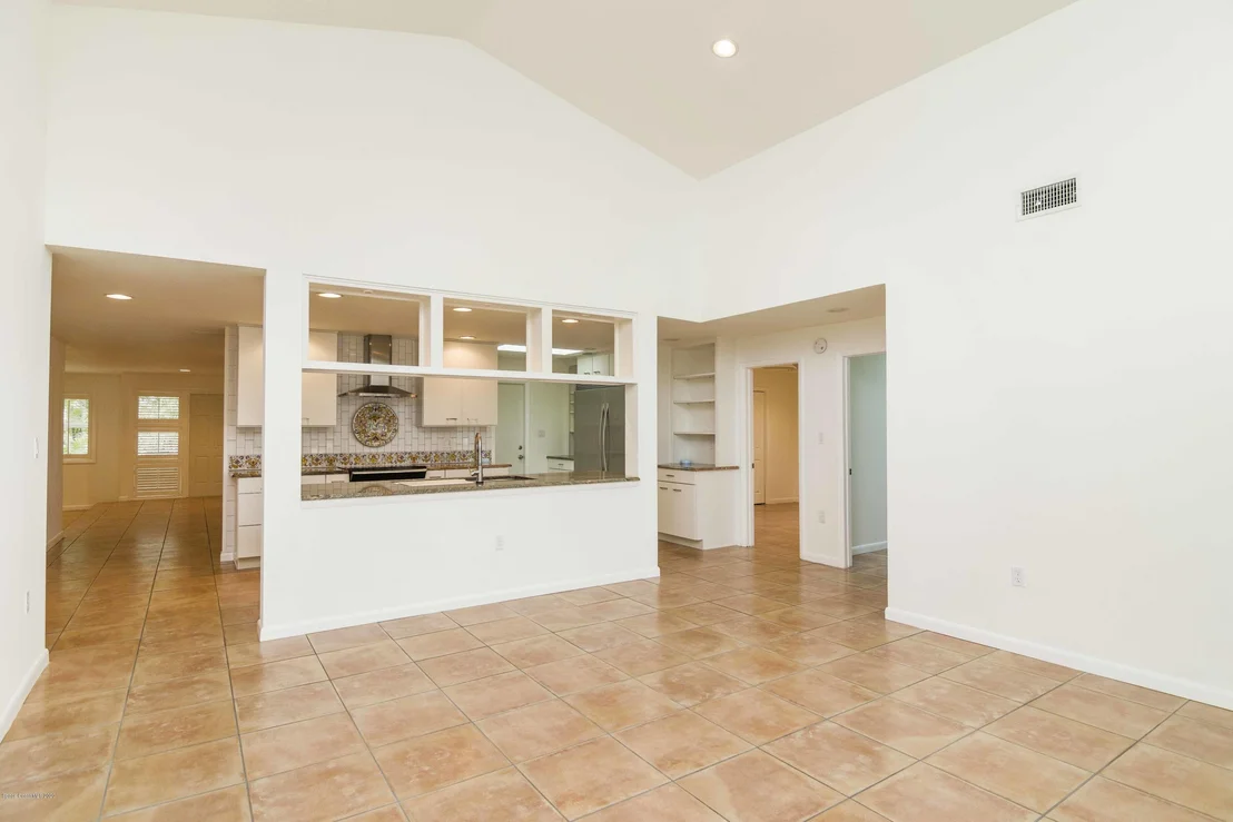 Photo of 208 Rose Drive