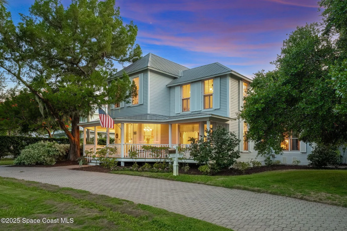 Photo of 607 Rockledge Drive