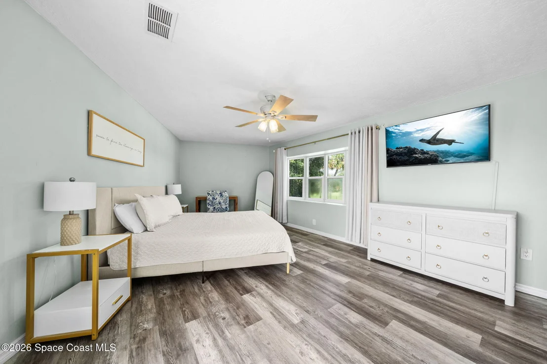 Photo of 232 Circle Drive