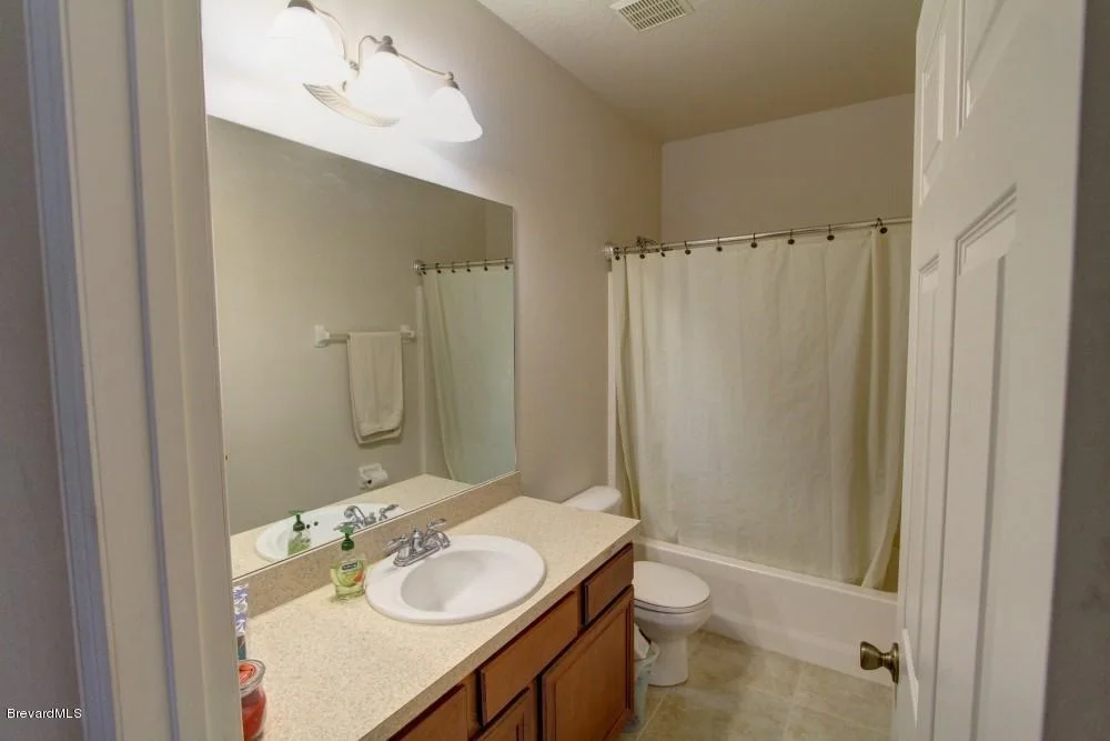 Photo of 1110 Bolle Circle