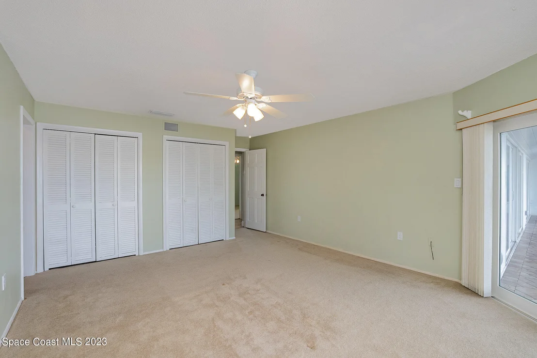Photo of 472 Carmine Drive