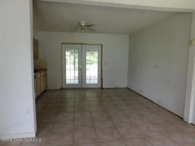 Photo of 313 Pine Avenue