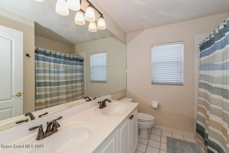 Photo of 775 Carriage Hill Road