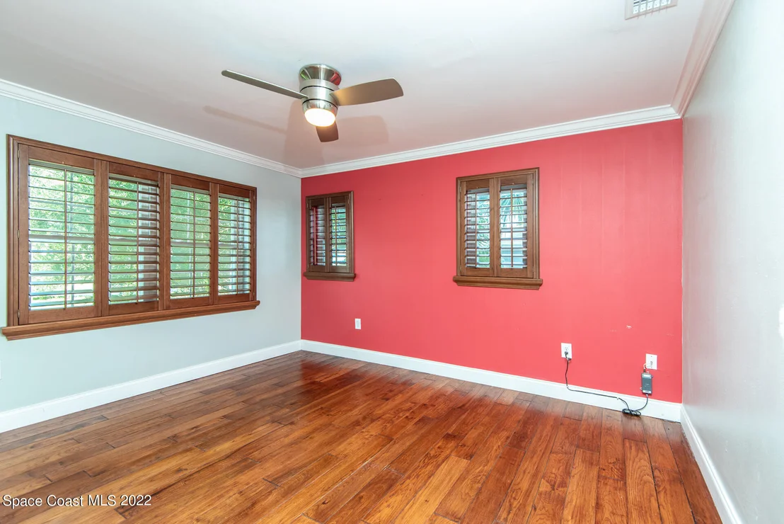 Photo of 935 Whitmire Drive
