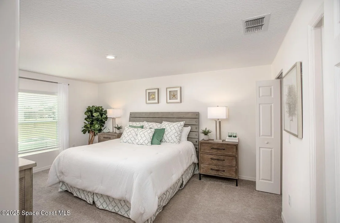 Photo of 1749 Palm Road