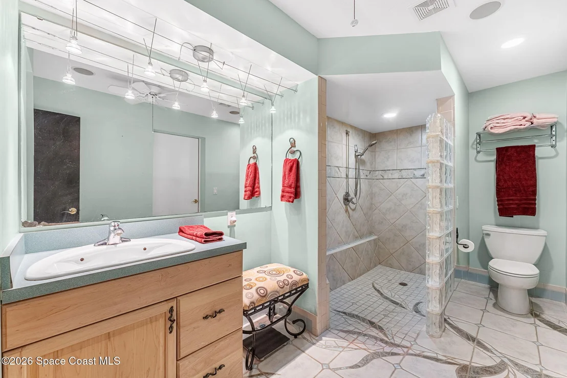 Photo of 310 Kent Drive