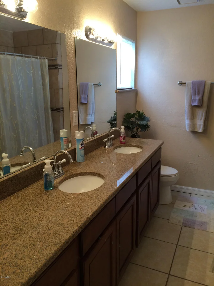 Photo of 6815 Bright Avenue