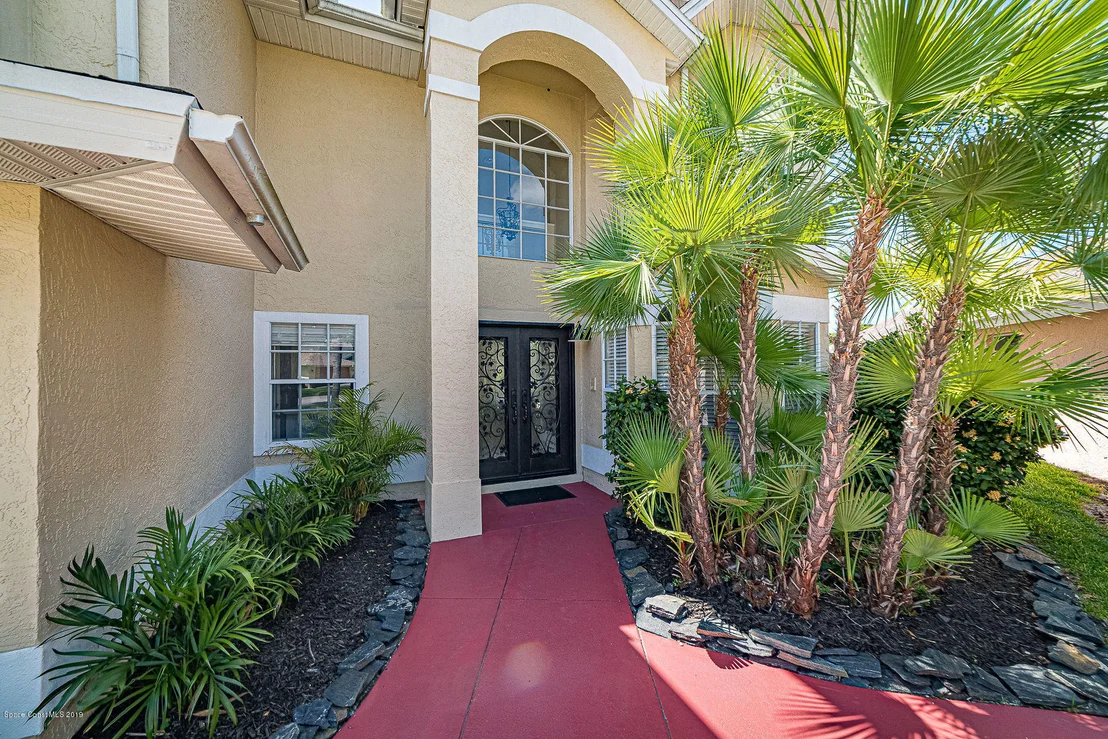 Photo of 3987 Saint Armens Circle