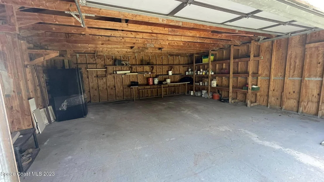 Photo of 2660 Weber Road