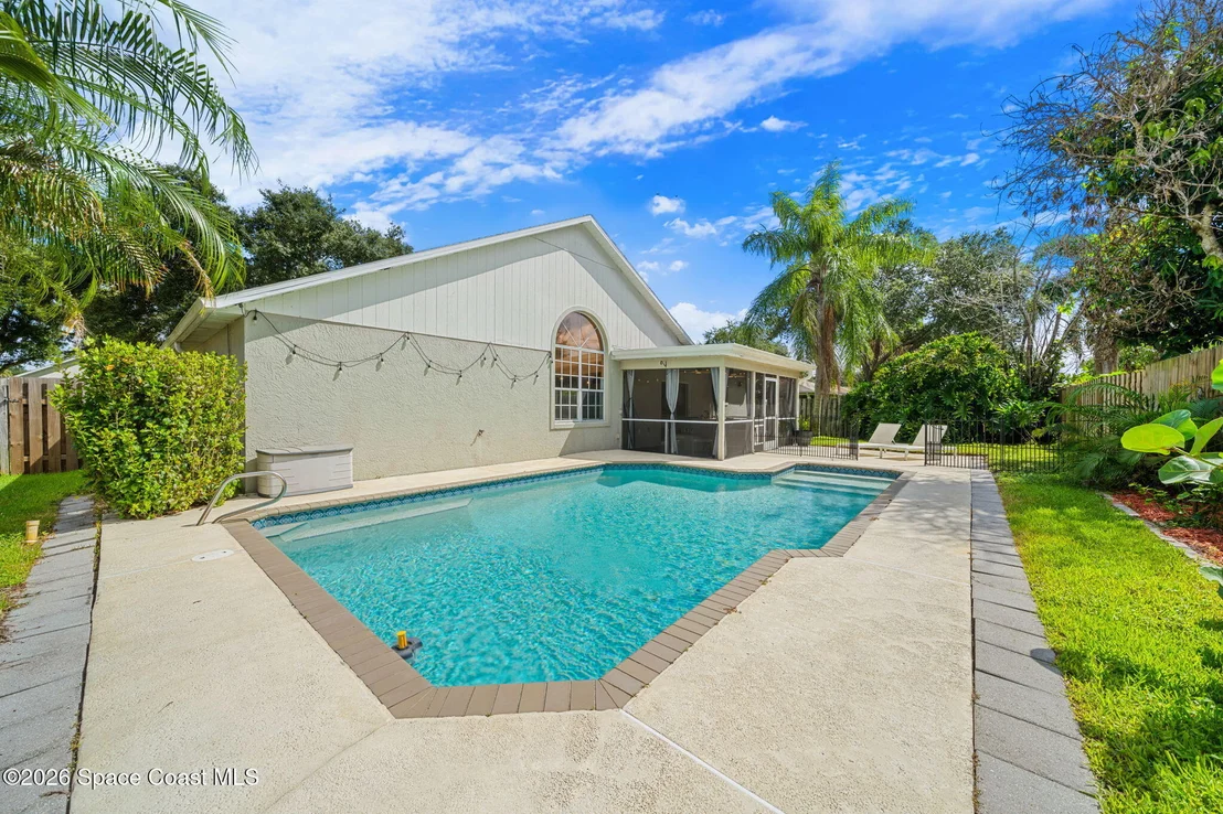 Photo of 3382 Lake View Circle