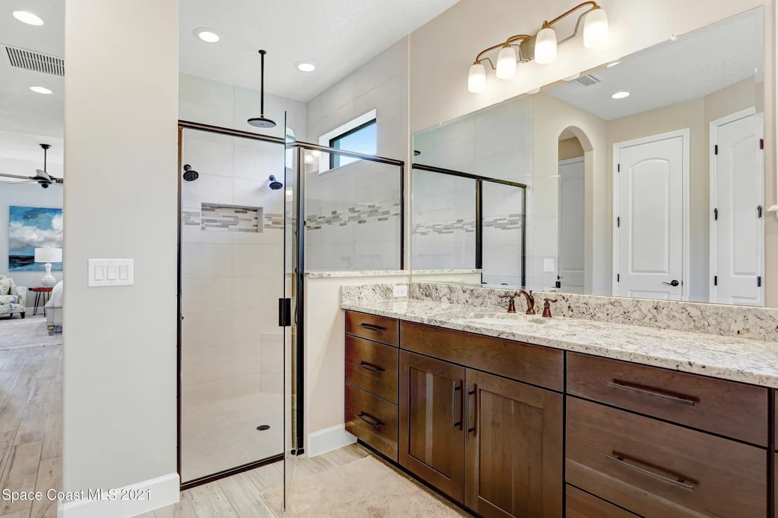 Photo of 2927 Addison Drive