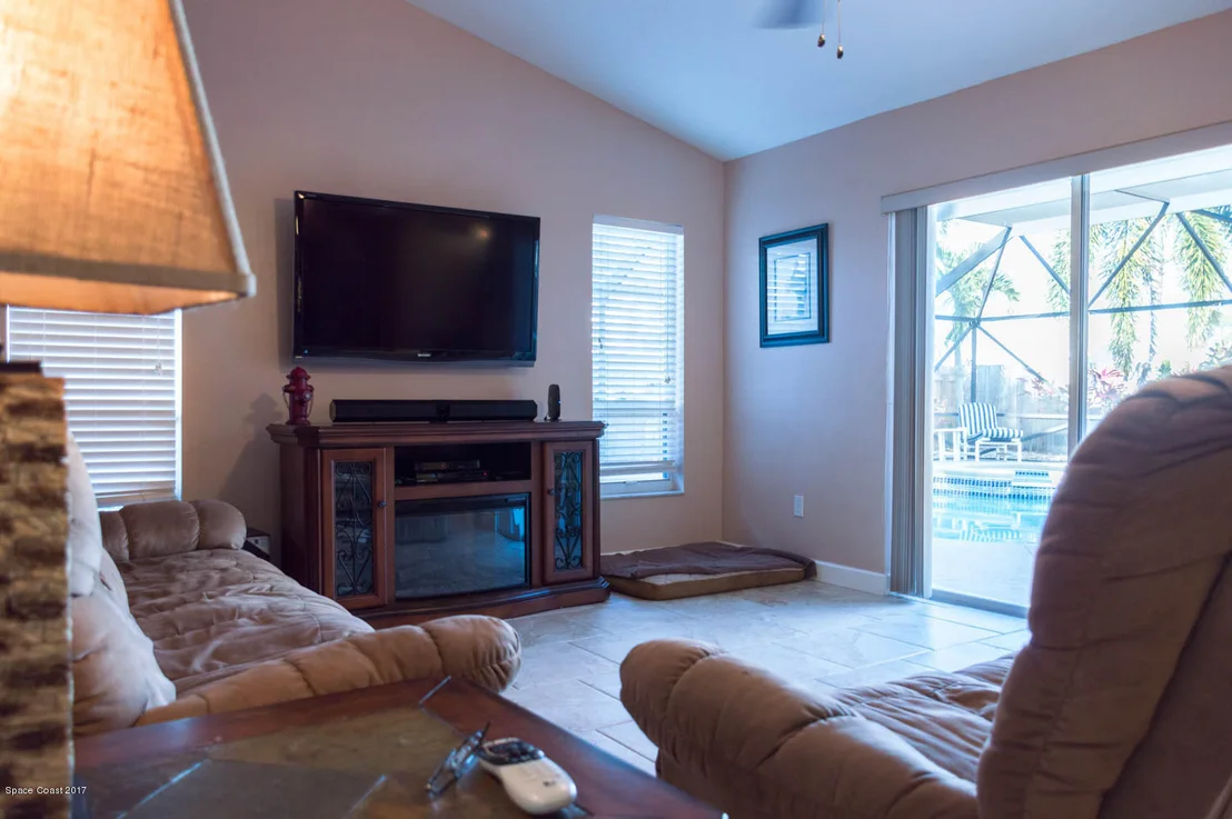 Photo of 1010 Pelican Lane