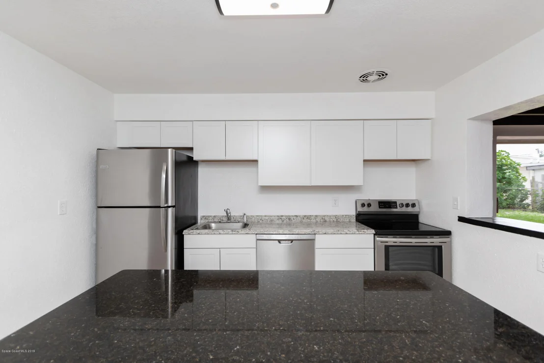 Photo of 500 Orchid Boulevard