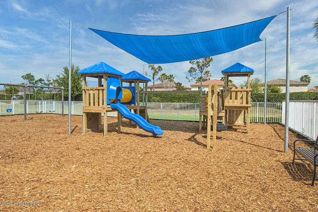 Photo of 4638 56th Lane