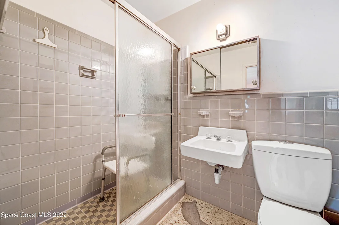 Photo of 407 Bunker Street