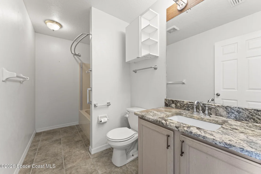 Photo of 970 Kingfisher Way