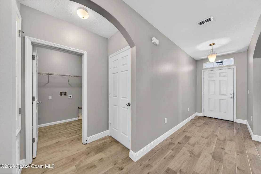 Photo of 2062 Elkins Point Point
