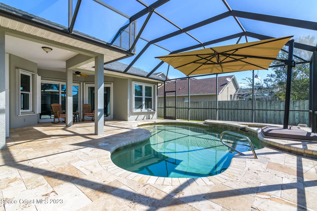 Photo of 6147 Arlington Circle
