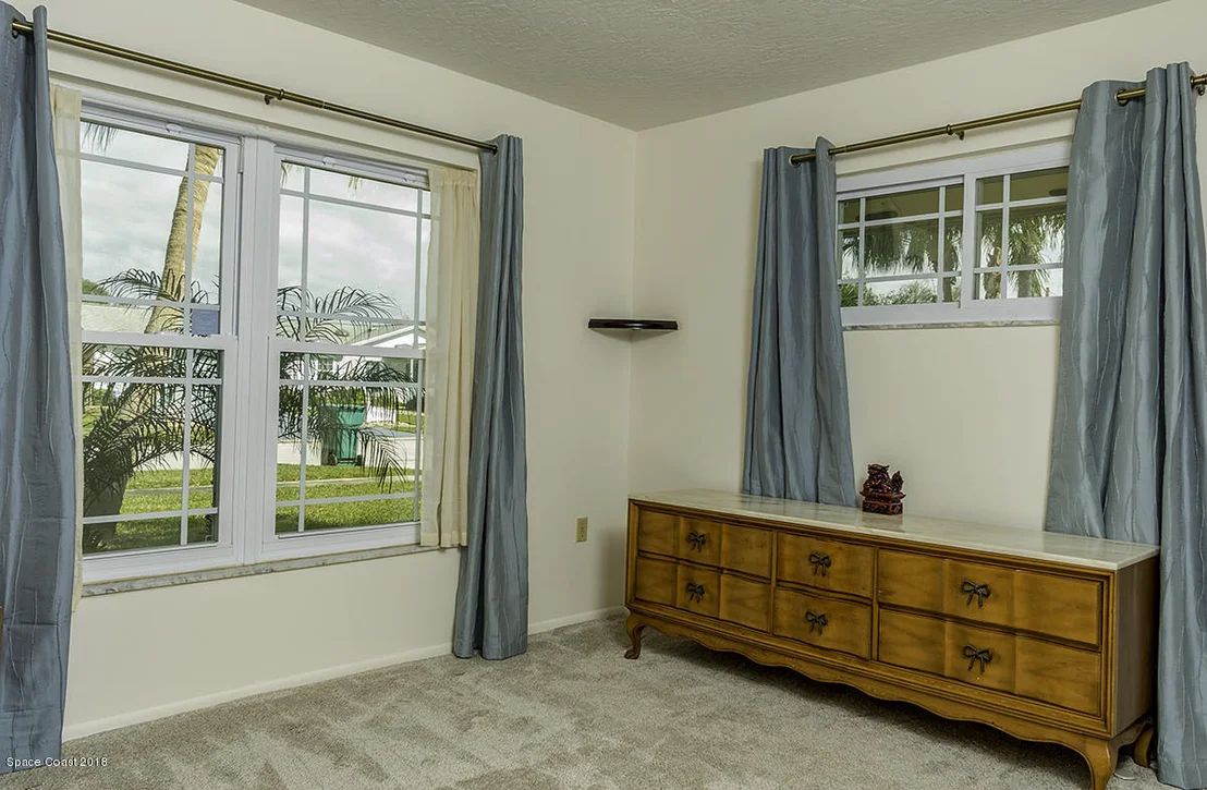Photo of 2771 Kensington Road