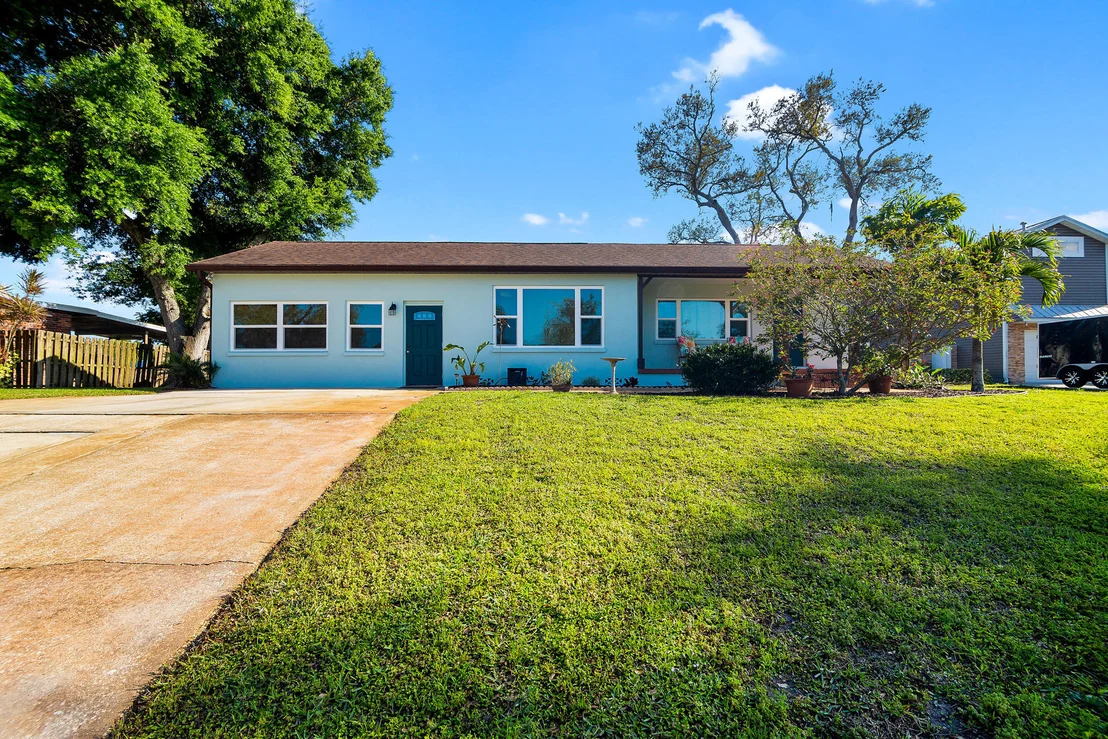Photo of 211 Broadview Drive