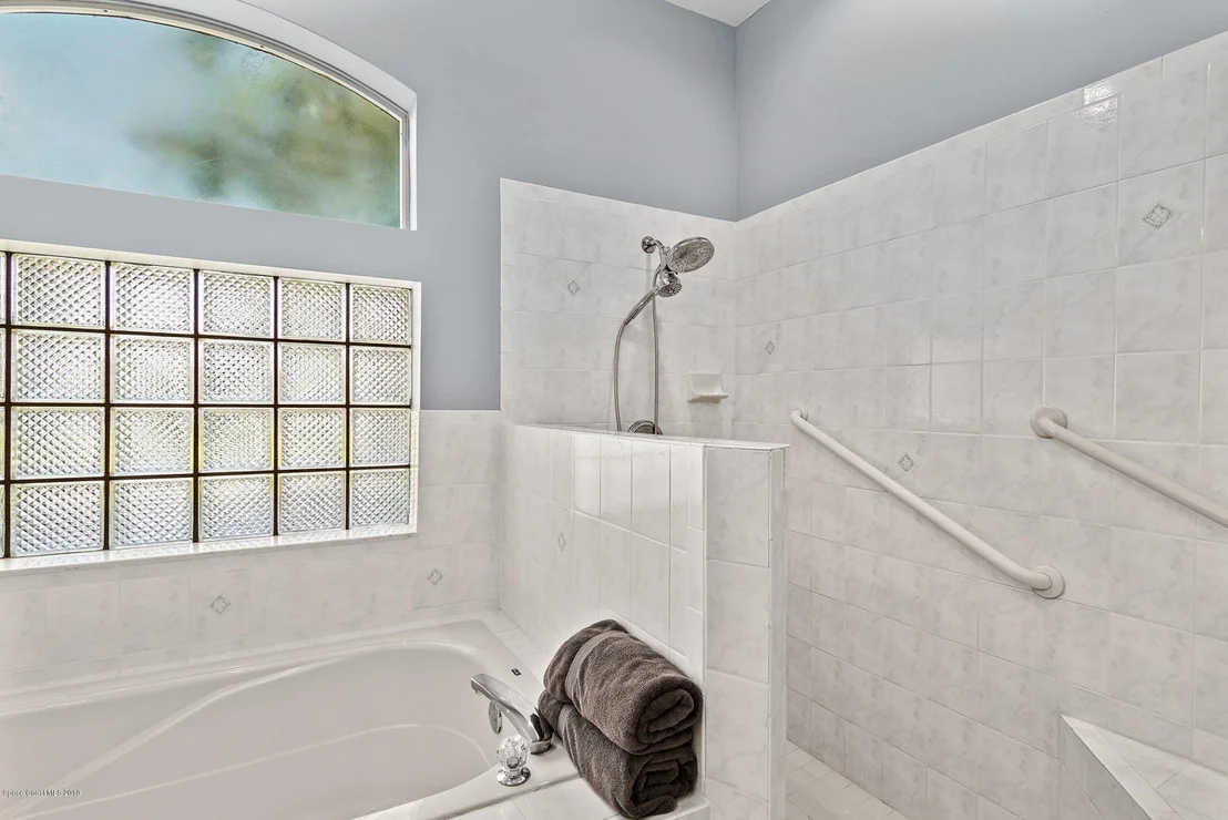 Photo of 491 Shell Cove Drive