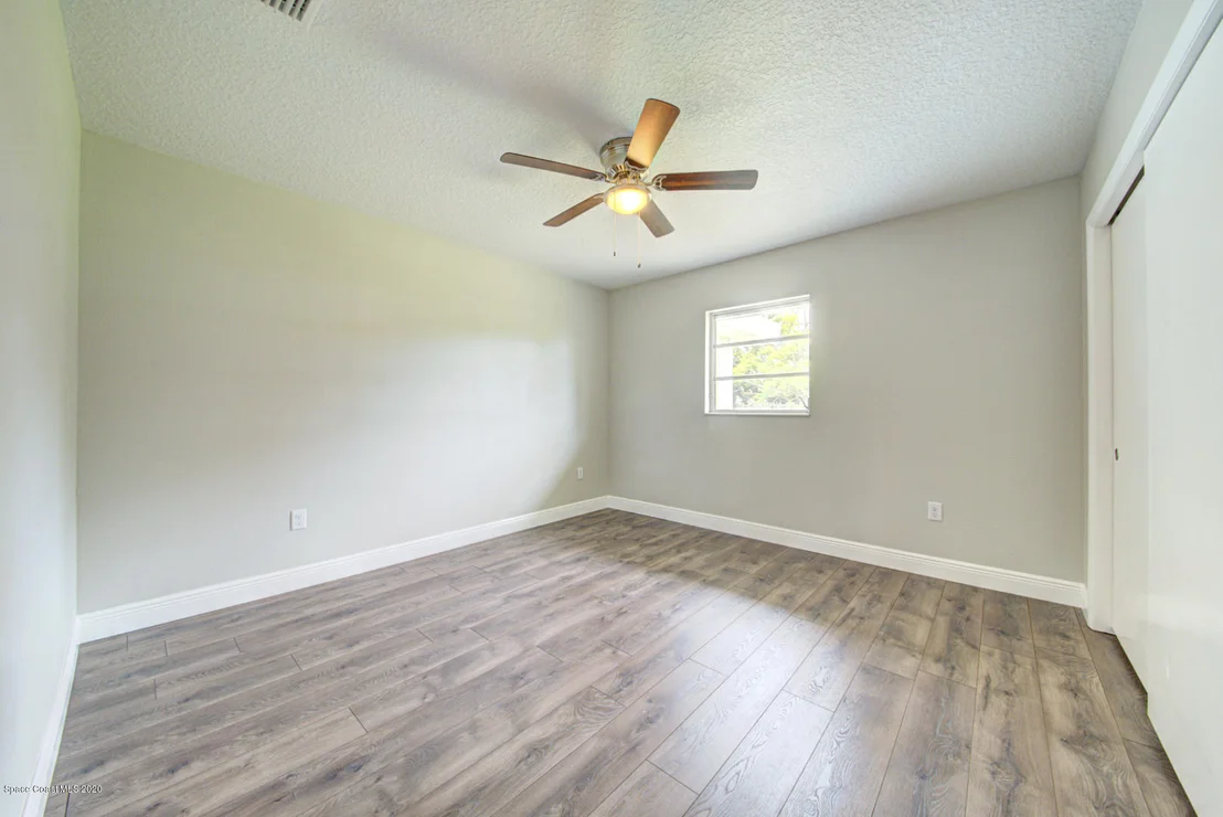 Photo of 1114 Seminole Drive