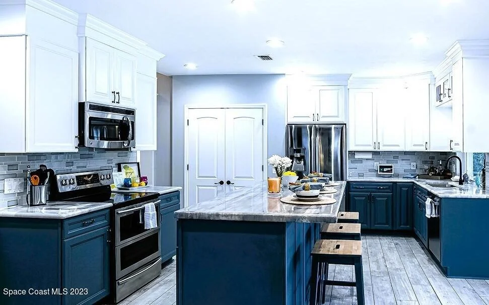 Photo of 735 Autumn Glen Drive