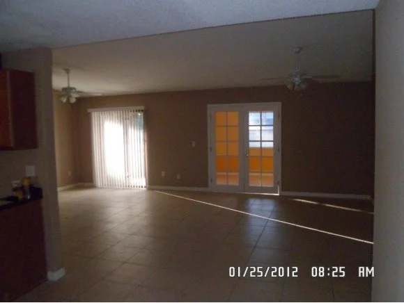 Photo of 554 SE Balcom