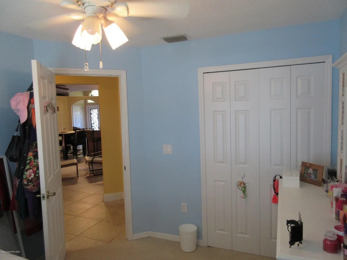 Photo of 1837 Thesy Drive
