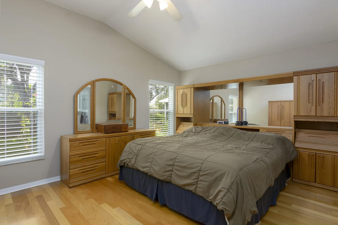 Photo of 942 Shaw Circle