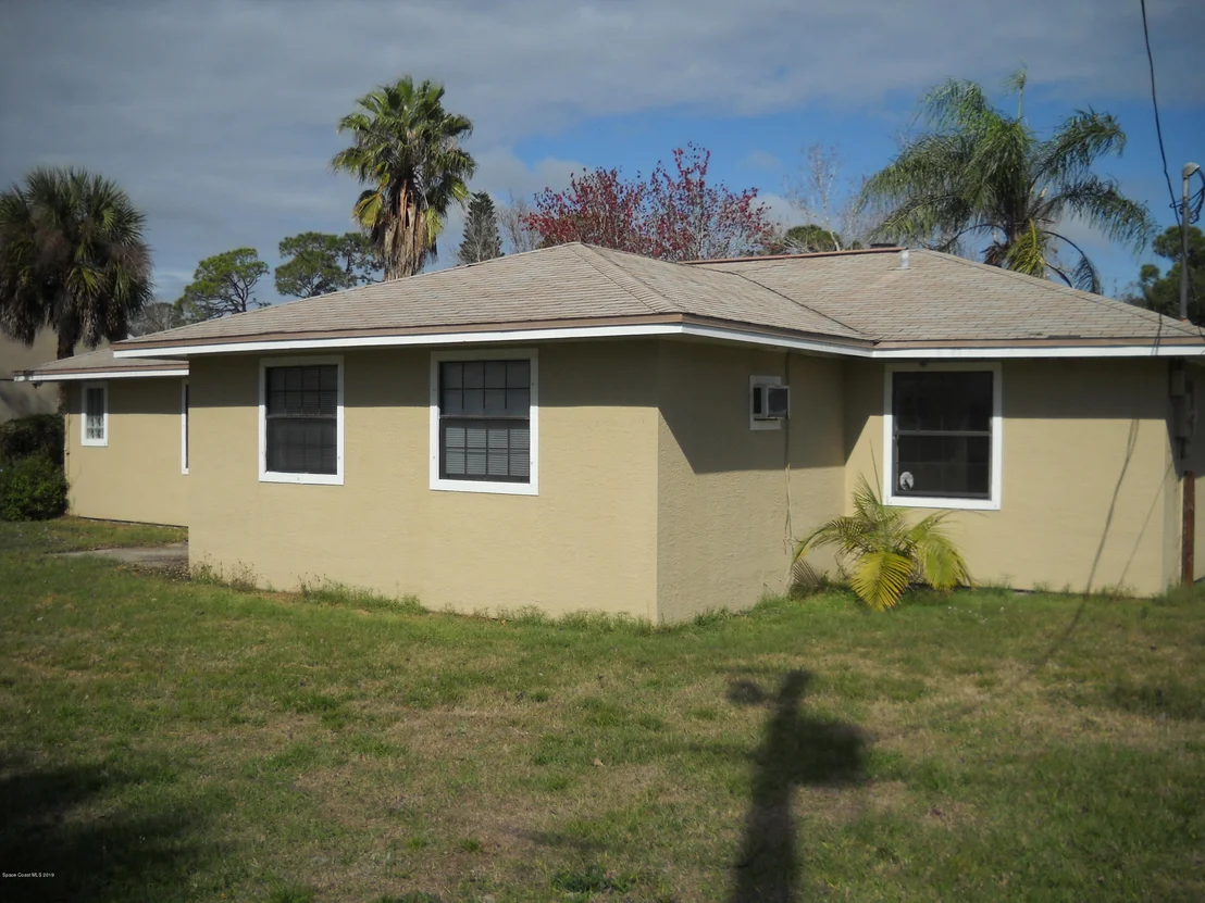 Photo of 5113 Holden Road
