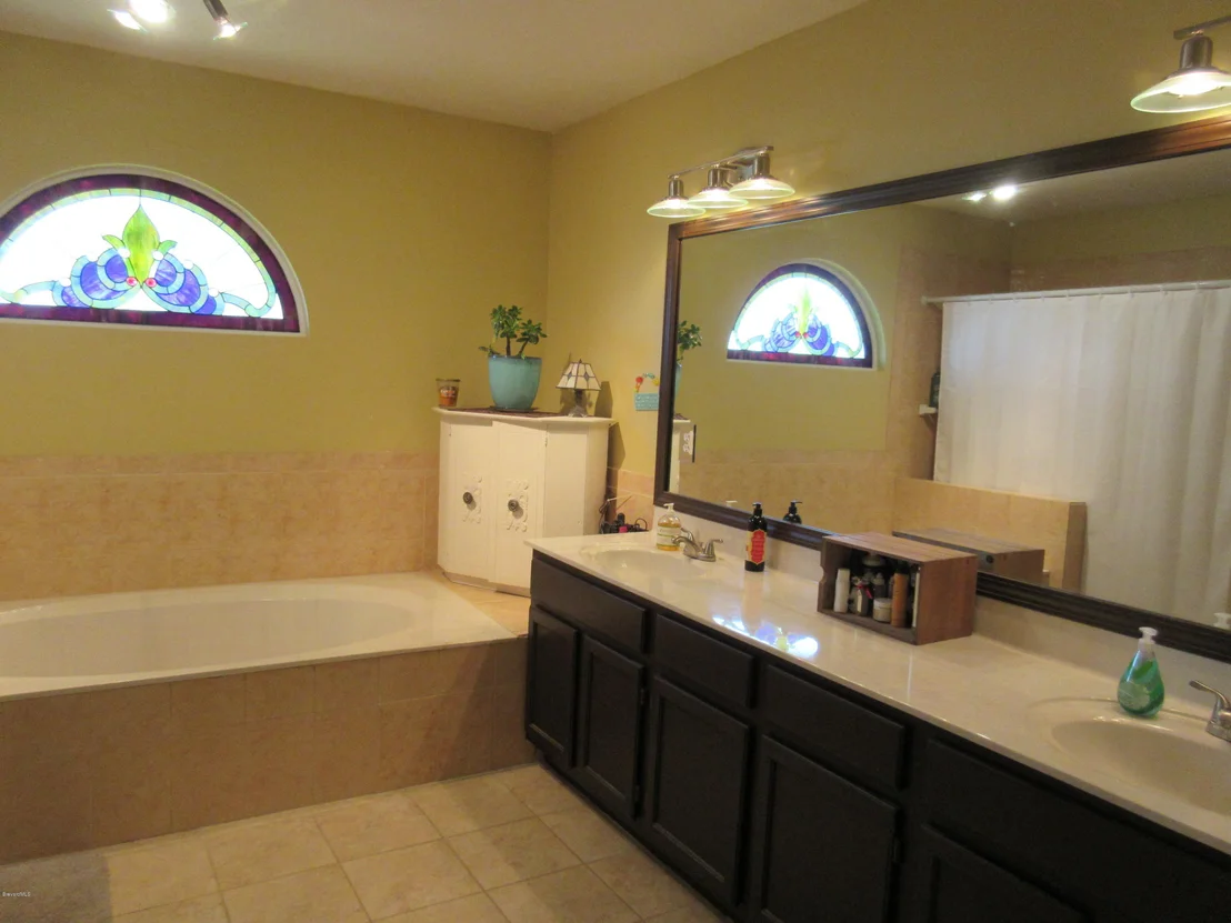 Photo of 1854 Thesy Drive