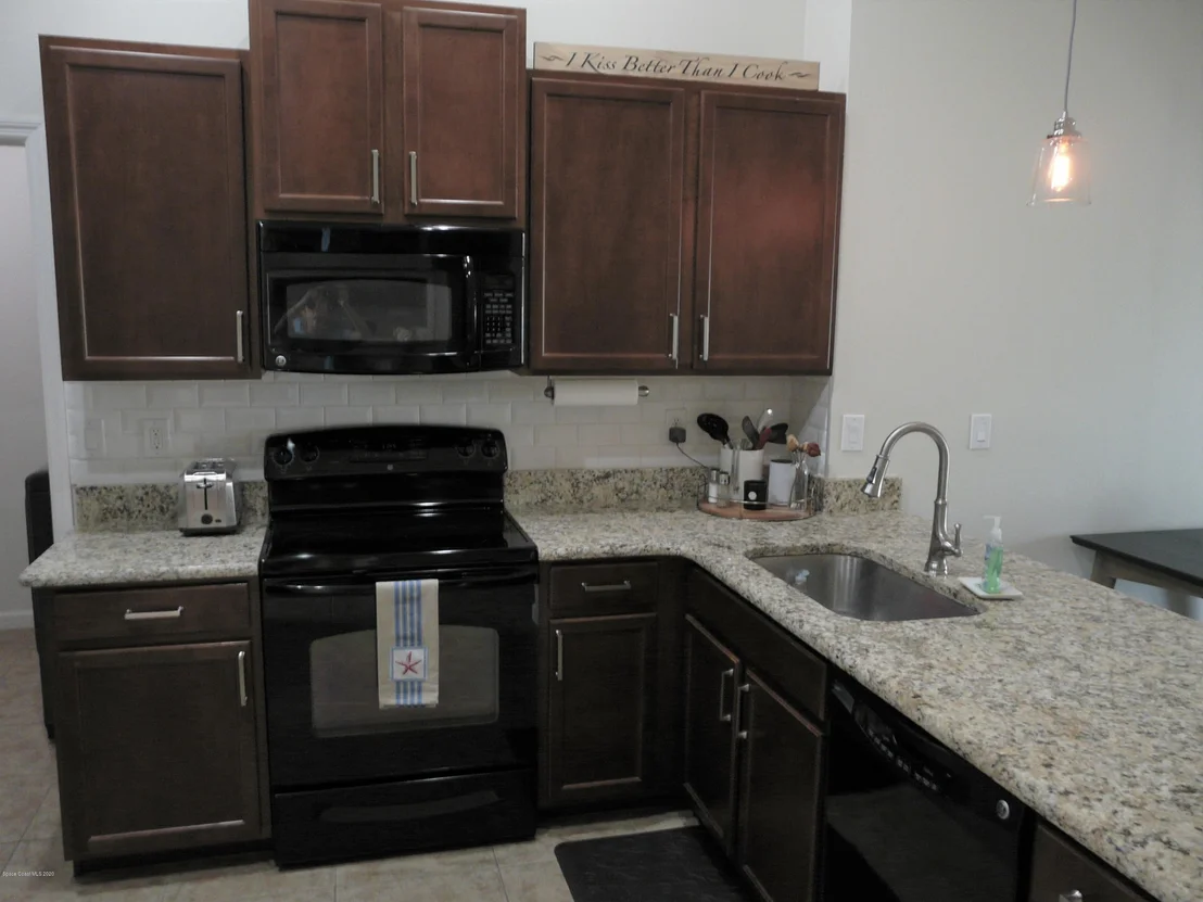 Photo of 1410 Corbett Lane