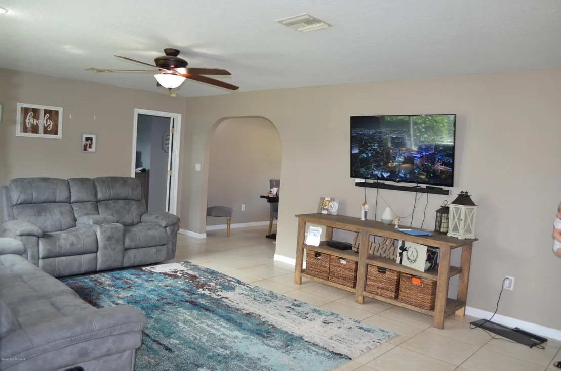 Photo of 798 Kara Circle