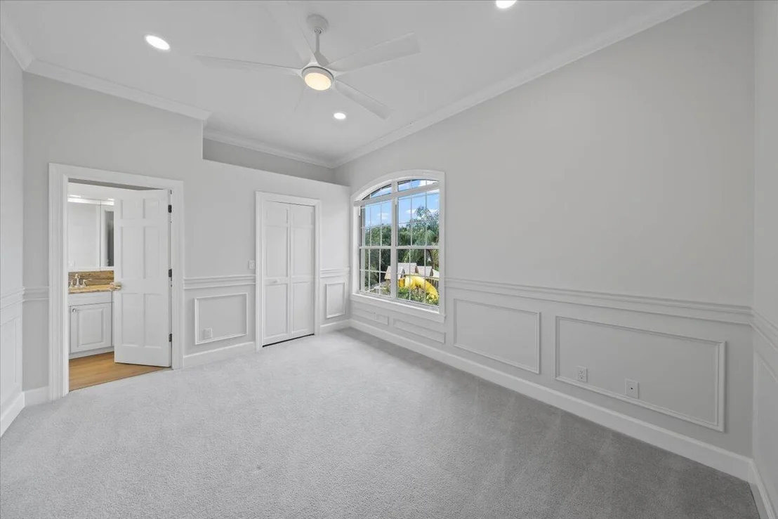 Photo of 405 Newport Drive