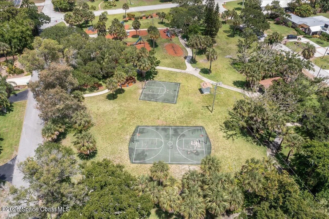 Photo of 415 Hibiscus Trail