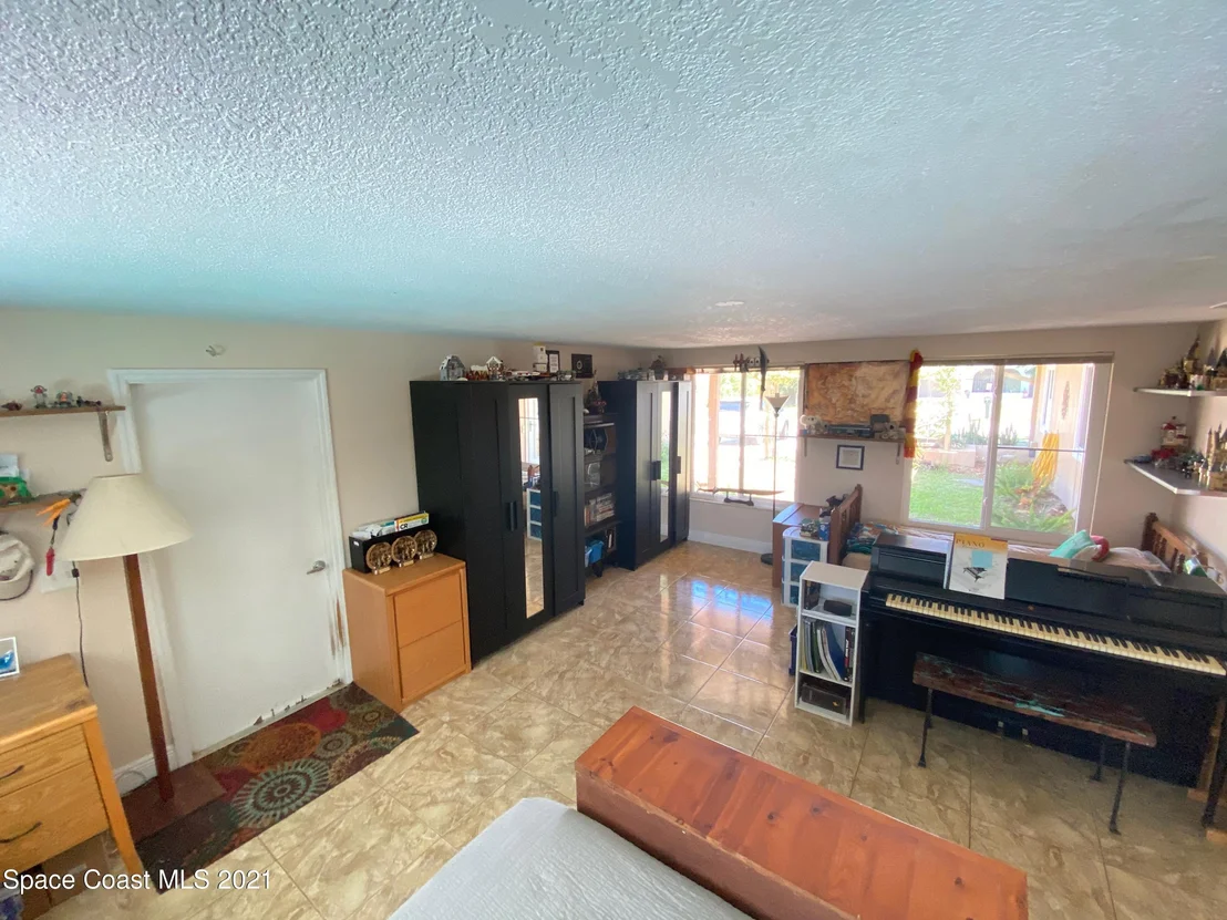 Photo of 740 Burman Lane NE