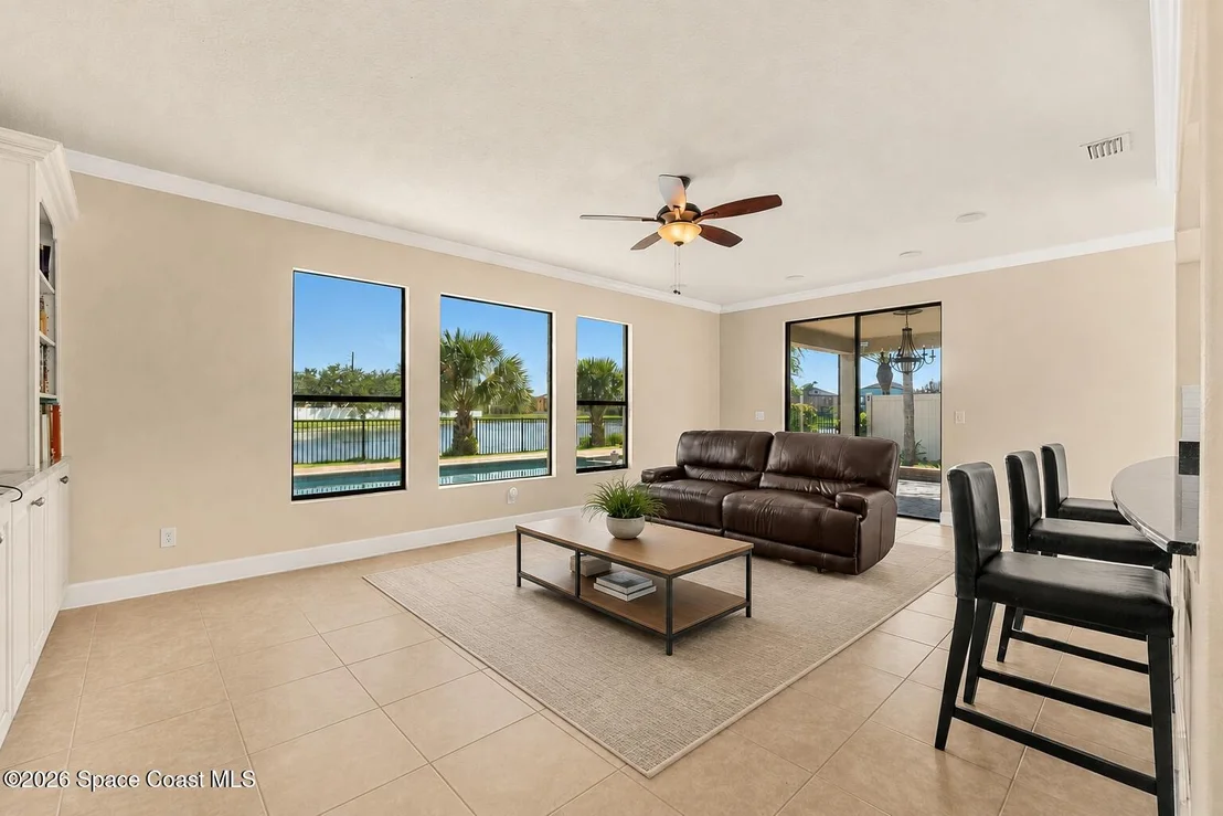 Photo of 1435 Talon Way