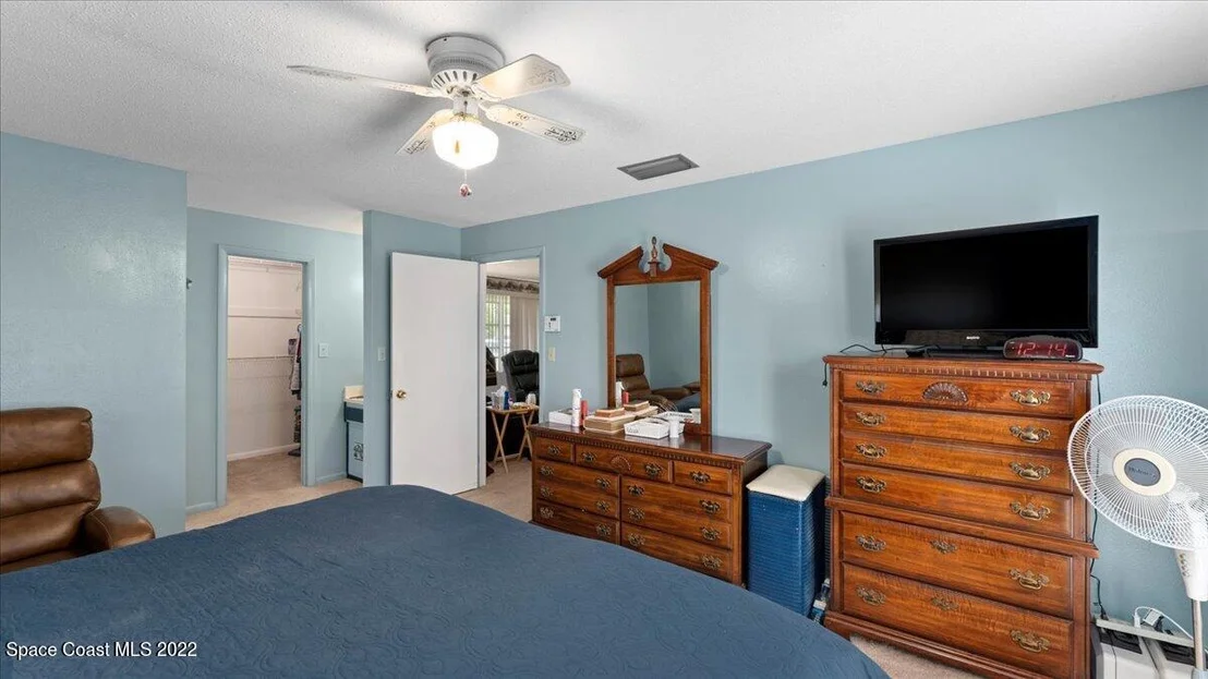 Photo of 3510 W Roundtree Drive
