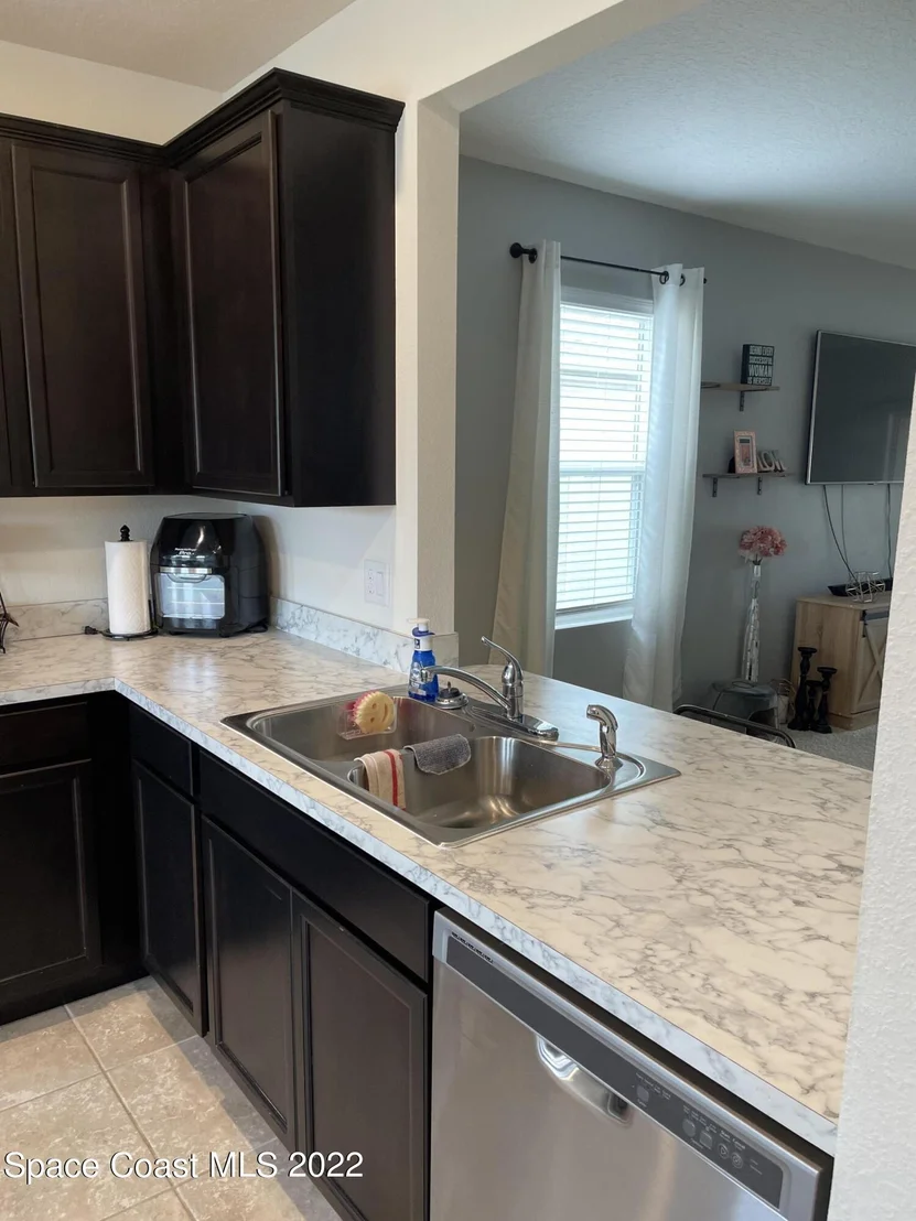 Photo of 560 Sorrento Drive