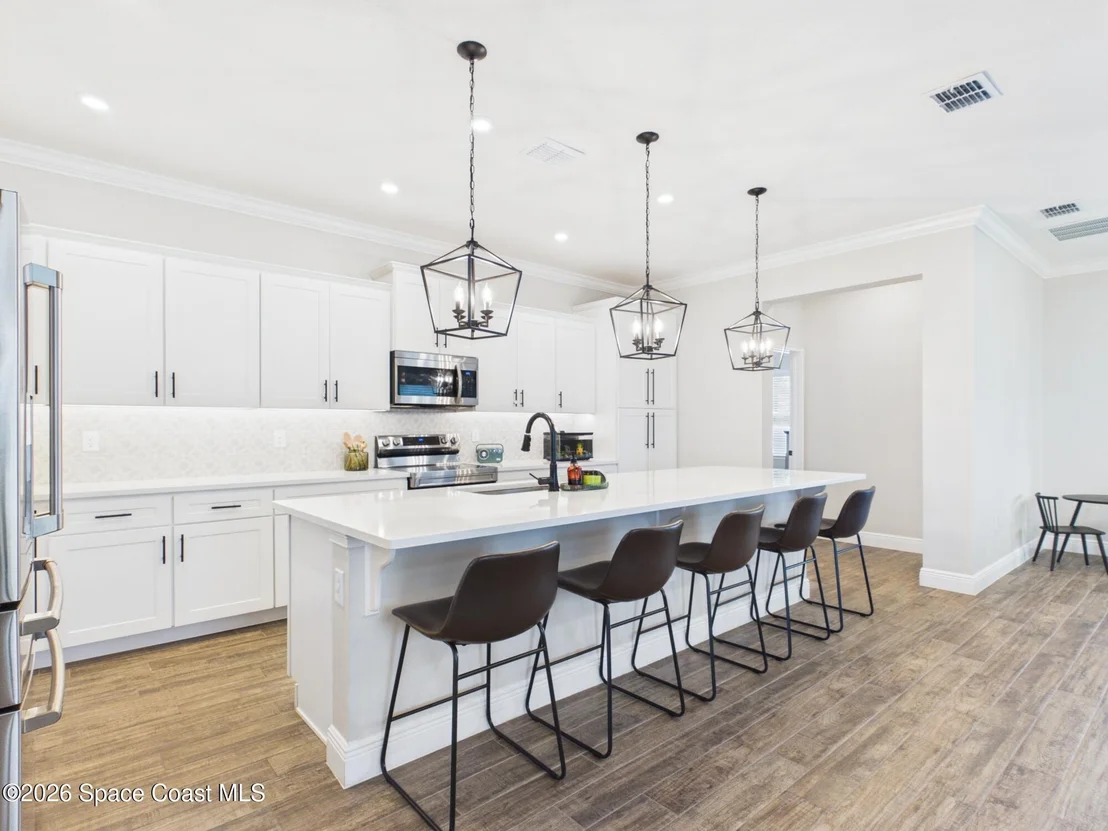 Photo of 892 Genesee Avenue