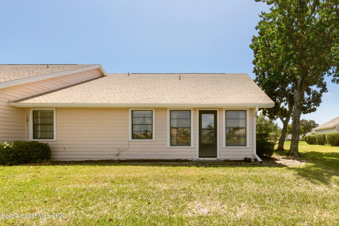Photo of 914 Ridge Lake Drive